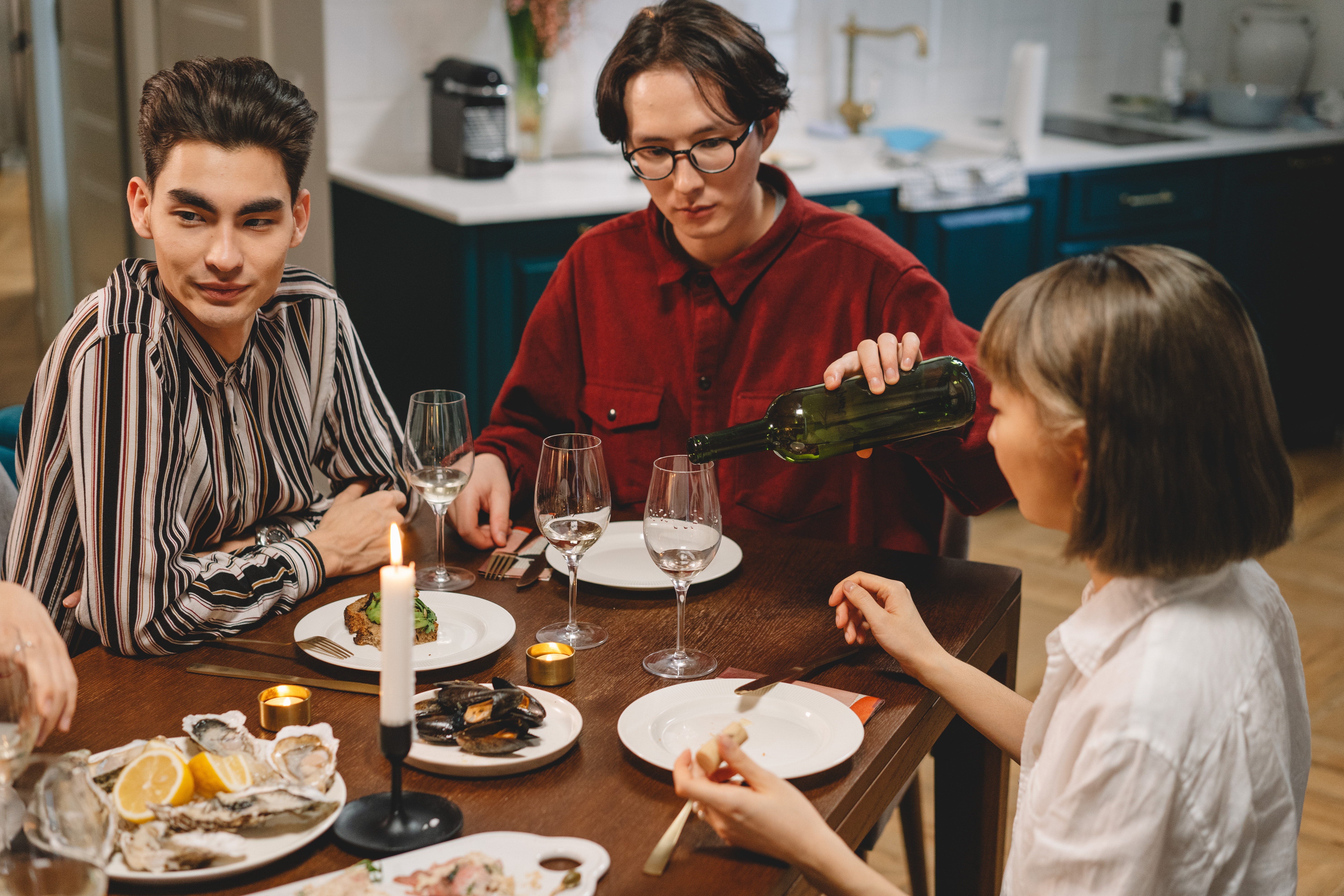 8 cau noi tranh nhac den trong nam moi hinh anh