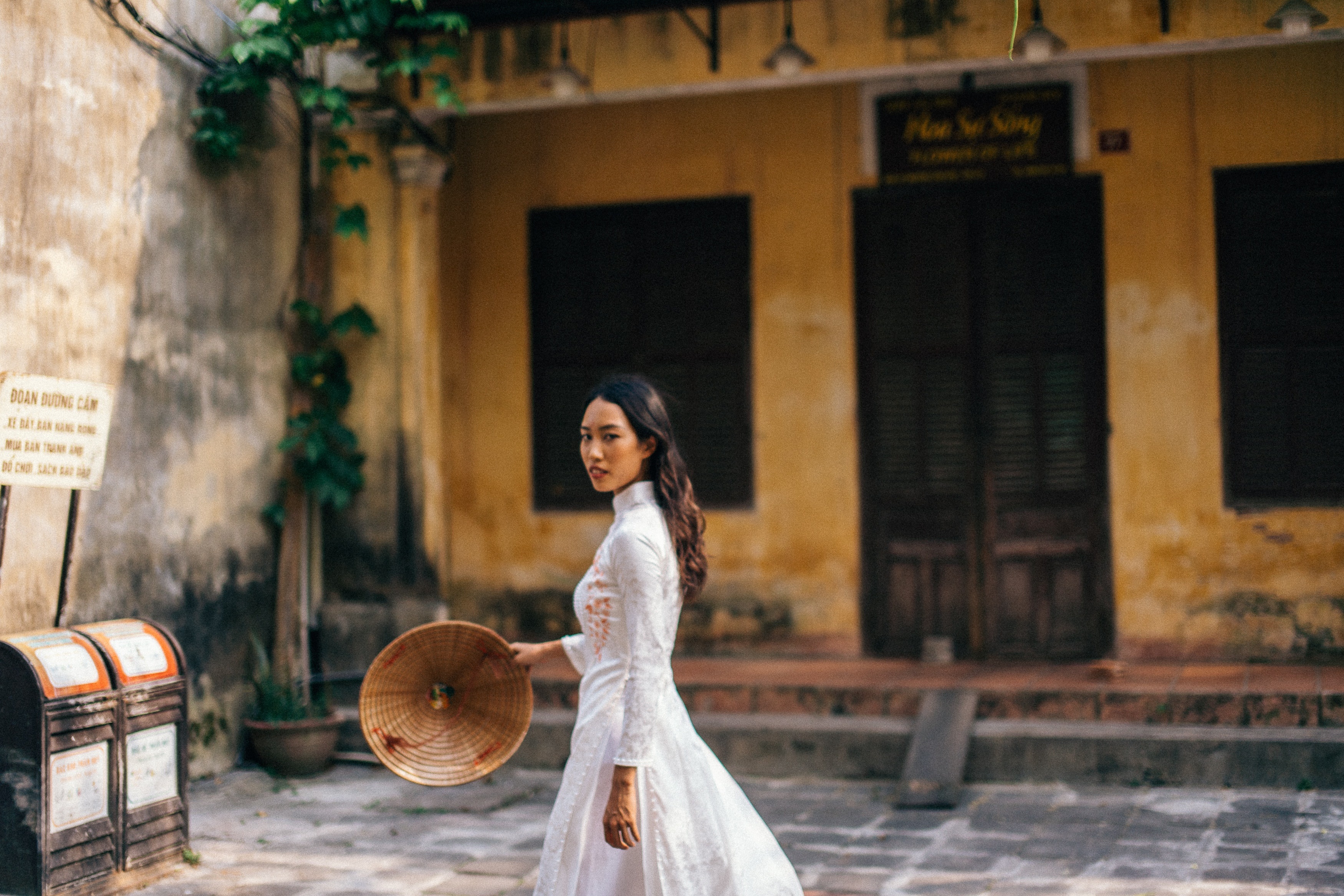 Bi quyet tranh cang thang khi di du lich ngay le hinh anh