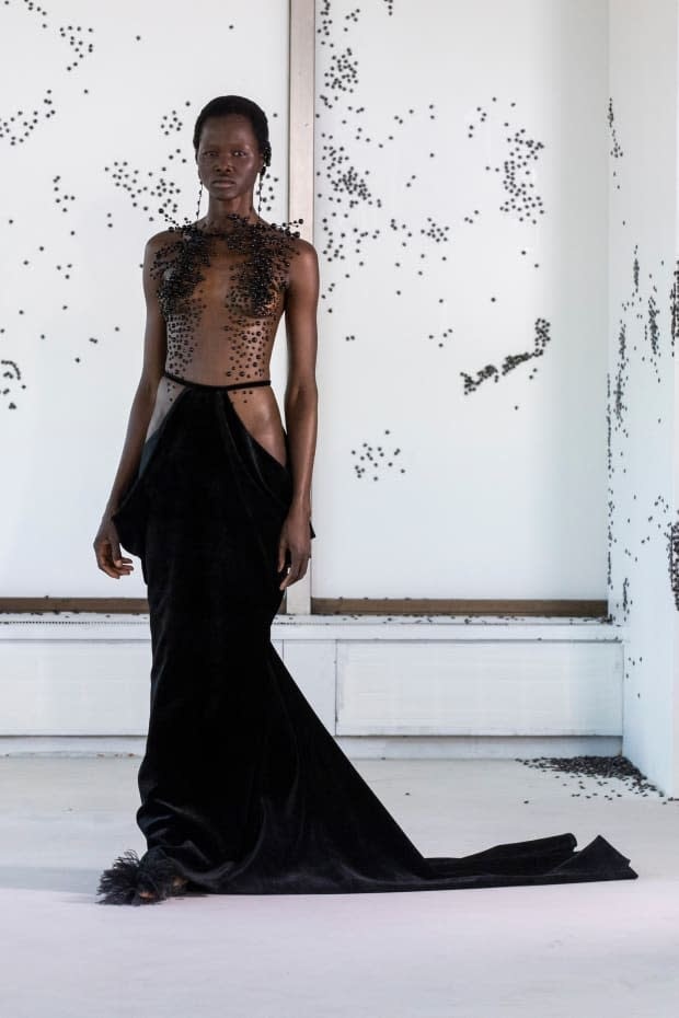 miếng che ngực ảnh 5 mieng che nguc anh 5