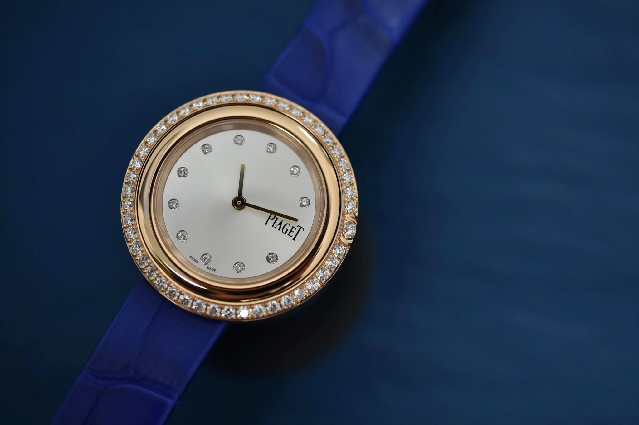 5 mau dong ho nu noi bat danh cho nguoi moi choi hinh anh