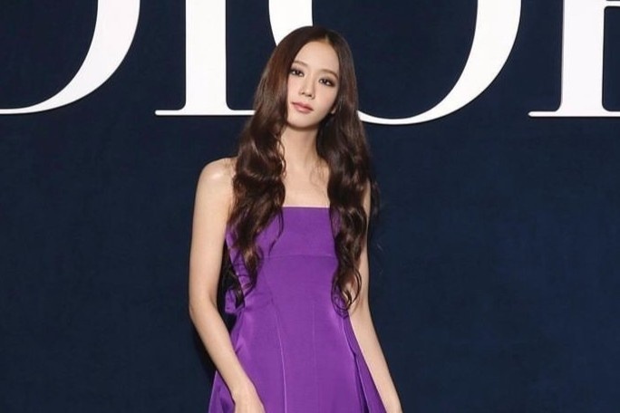 10 bo trang phuc Dior an tuong cua Jisoo BlackPink hinh anh