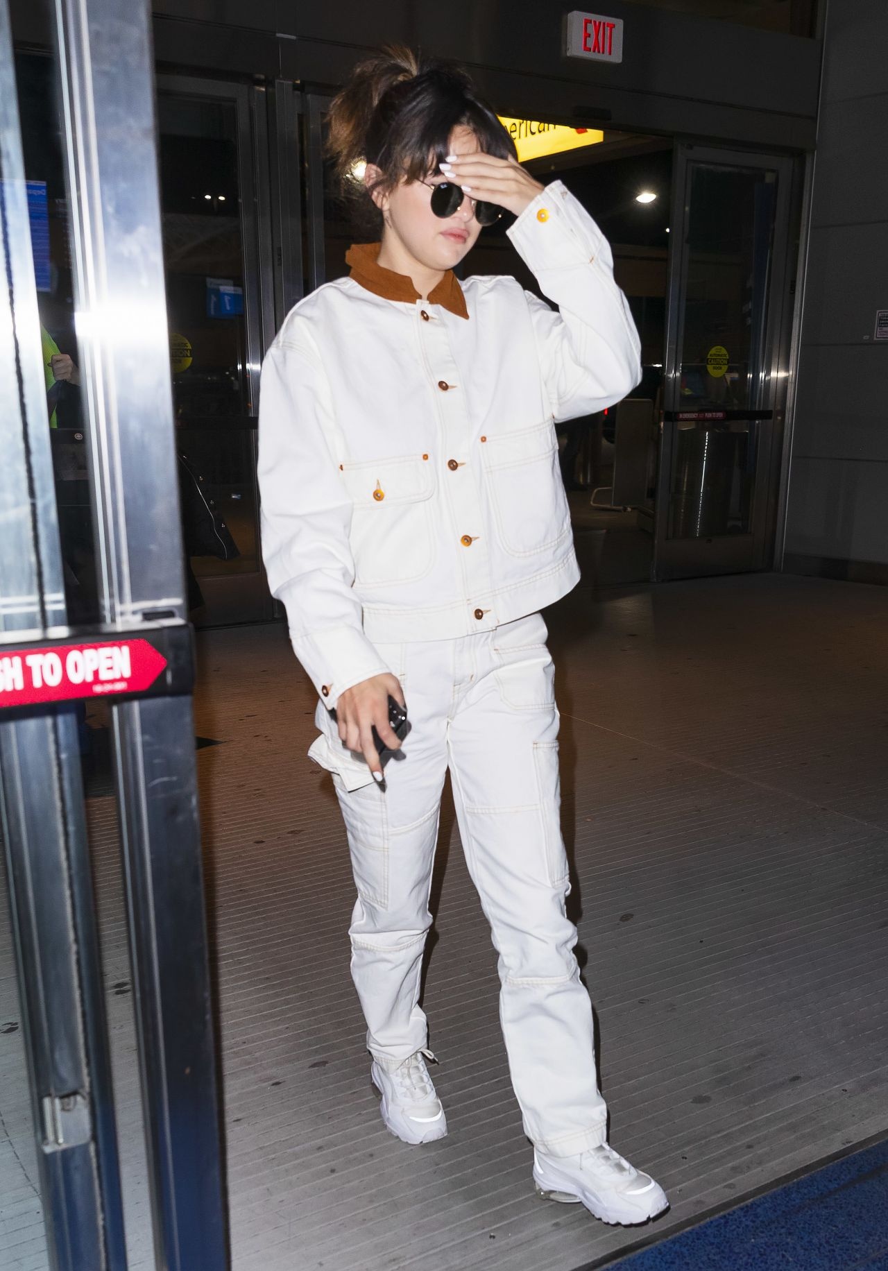 trang phuc trang anh 9