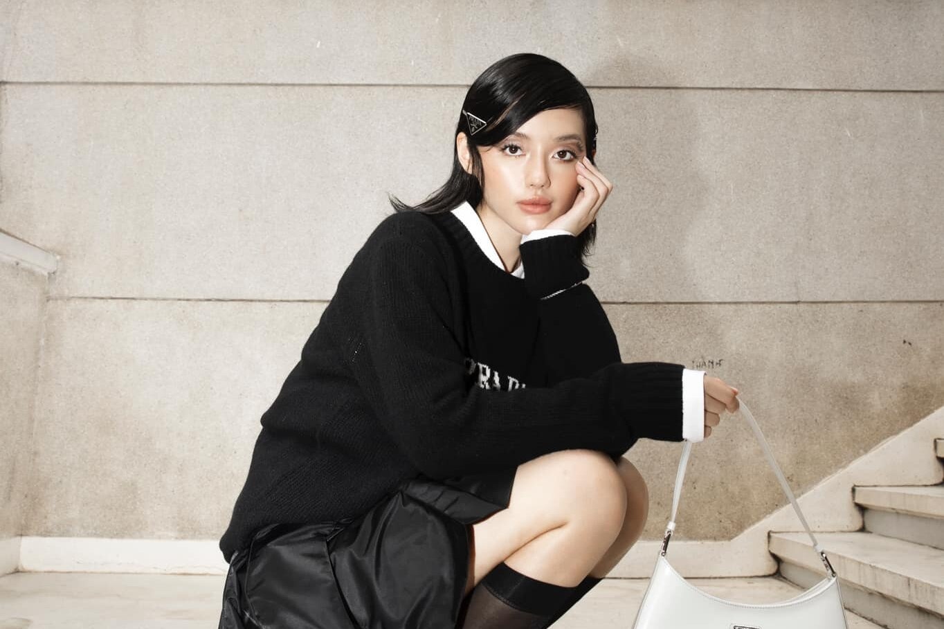 NTK Phan Dang Hoang: 'Sweater khong chi de mac nha' hinh anh