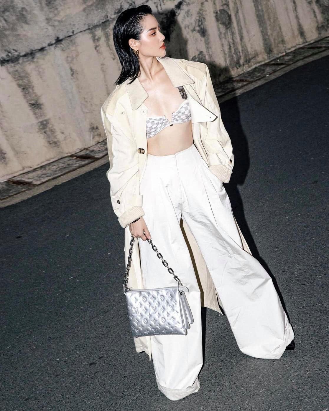 ao nguc sieu nho anh 11