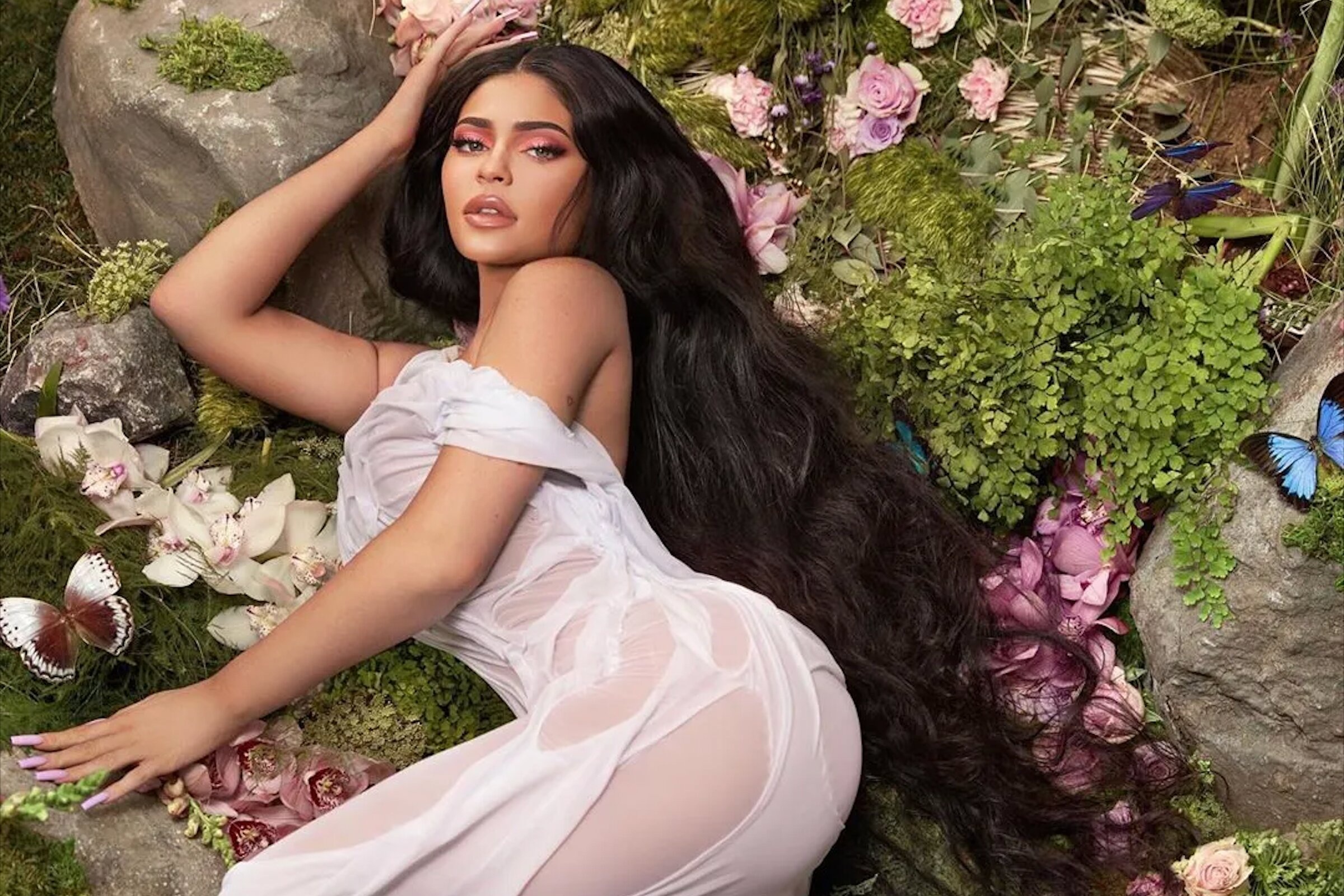 Thoi trang 'dam tau' len ngoi hinh anh