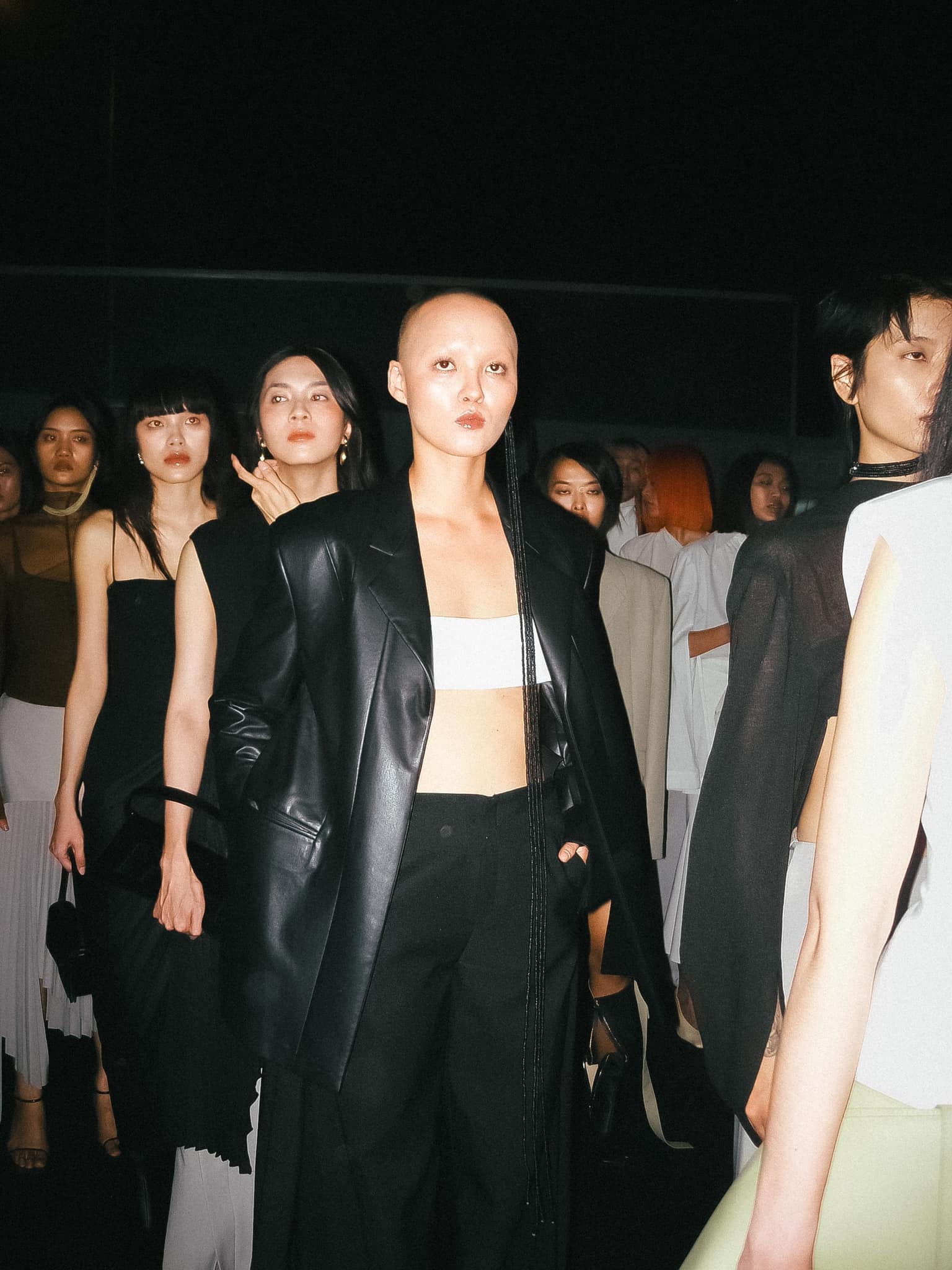 nhà thiết kế Việt ảnh 2 nha thiet ke Viet anh 2