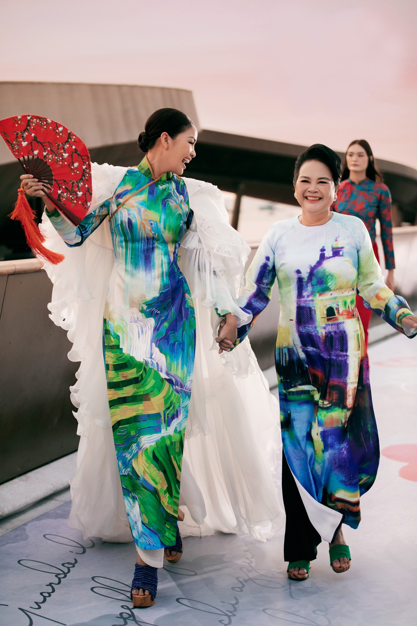 Fashion Voyage 2023 anh 8