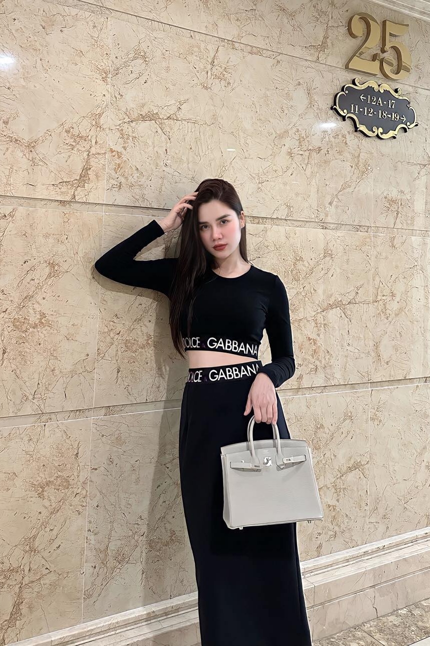 đụng hàng ảnh 1 dung hang anh 1