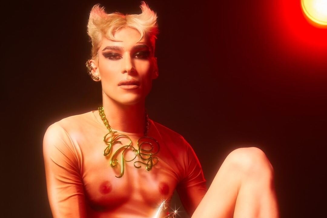 vay ao co the nguoi anh 9