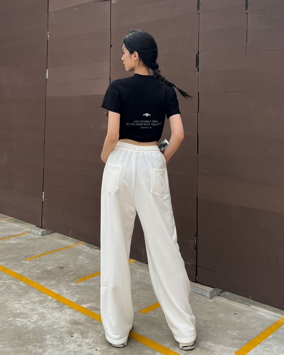 ao phong in chu anh 10