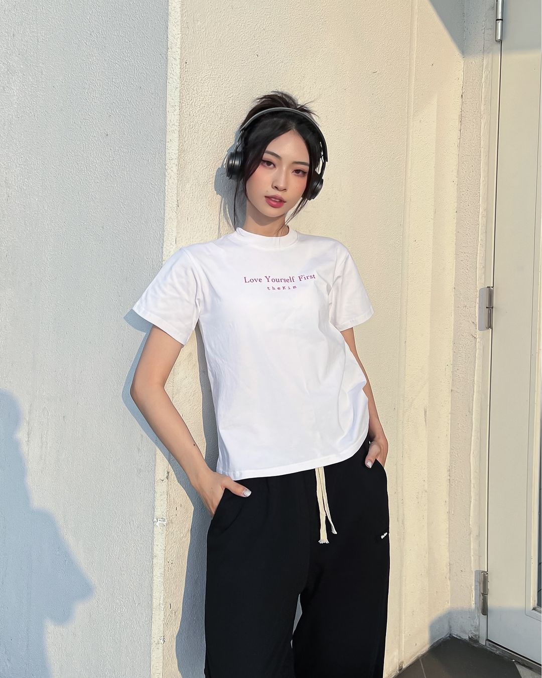 ao phong in chu anh 9