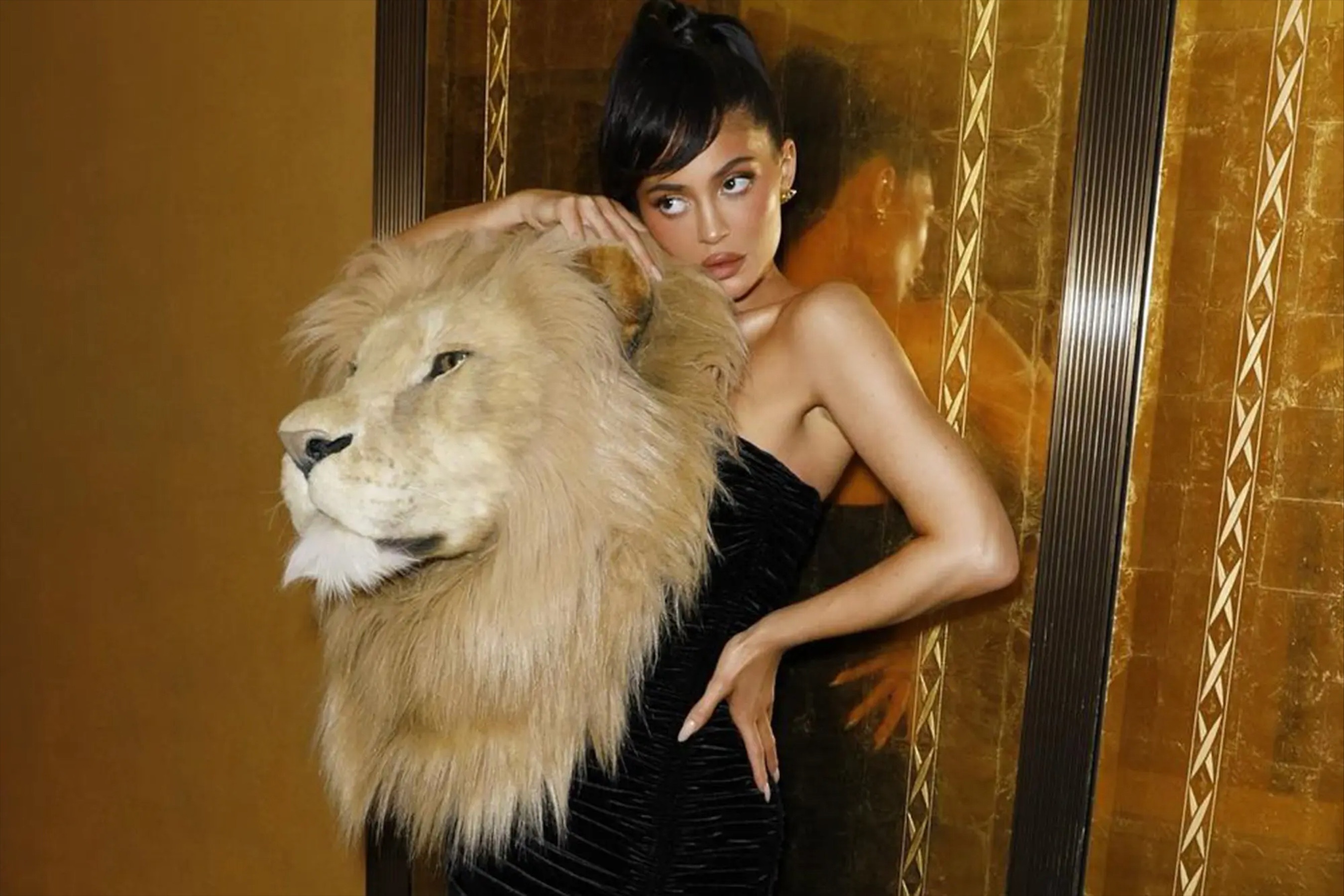 Chu nghia sieu thuc trong thoi trang hinh anh