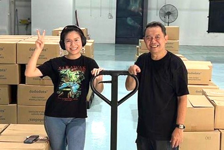 Cuu giam doc xin lam thuc tap sinh o Malaysia hinh anh