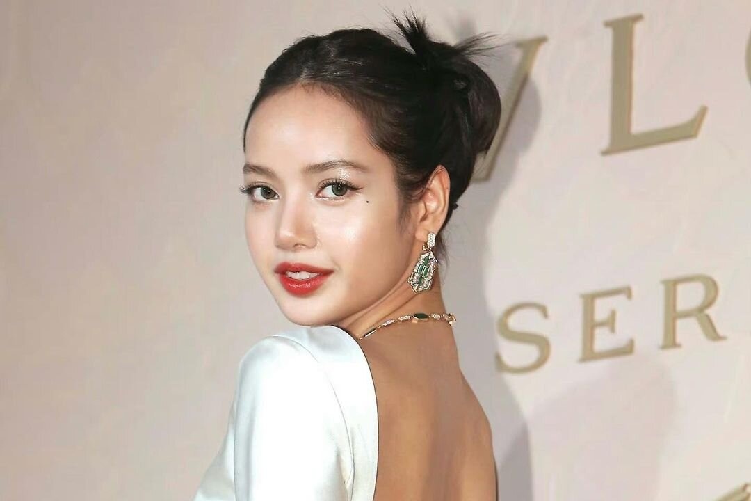 BlackPink cung mac loi trang diem hinh anh