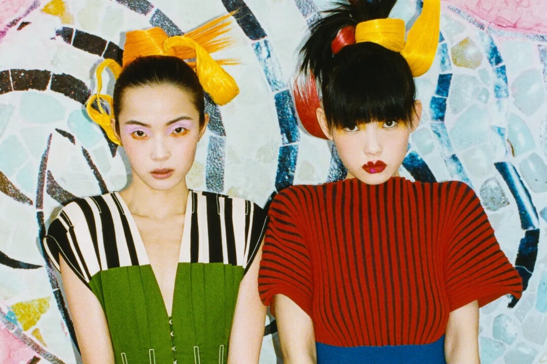 Mac gi de bat kip mot ao vay ke soc hinh anh