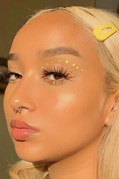 mat huong duong anh 12