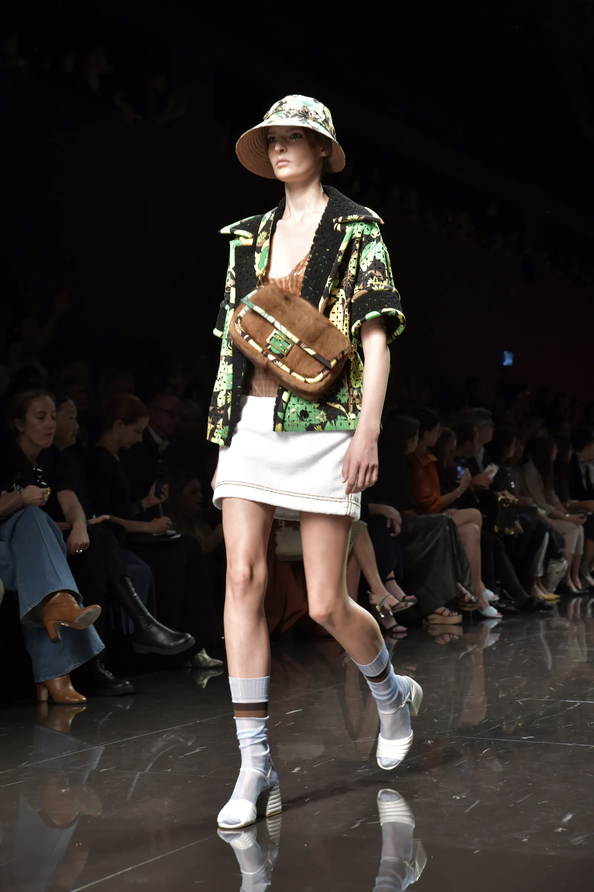 Balenciaga ảnh 9 Balenciaga anh 9