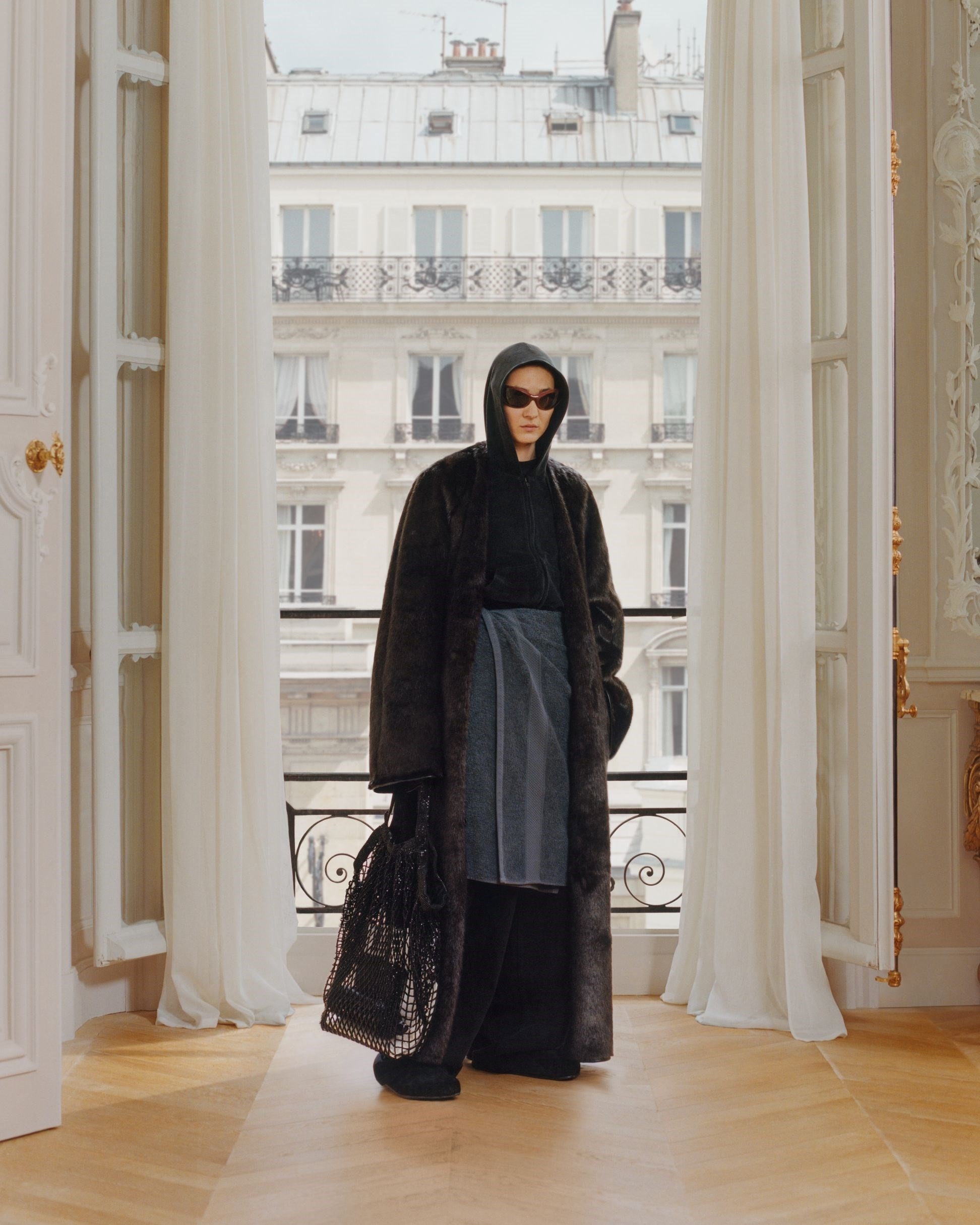 Balenciaga ảnh 5 Balenciaga anh 5