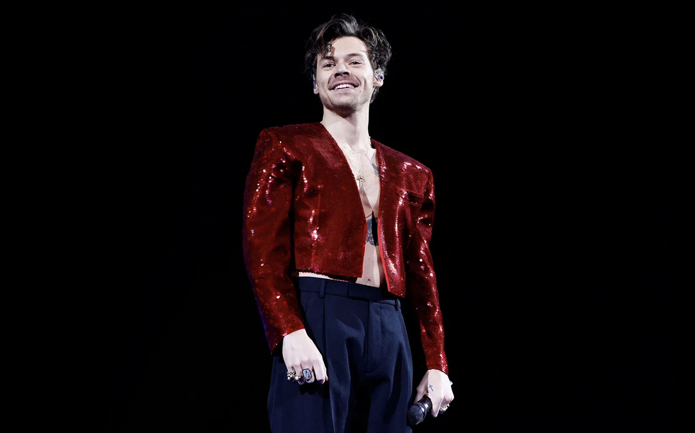 nam gioi ho nguc anh 4