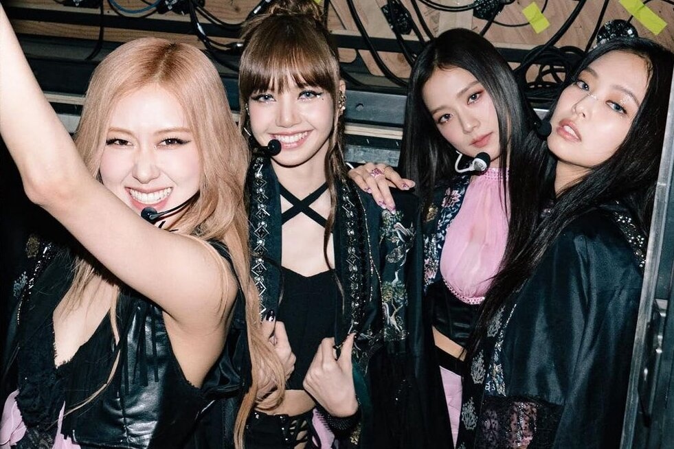 7 cot moc dang nho cua thoi trang Viet 2023 hinh anh