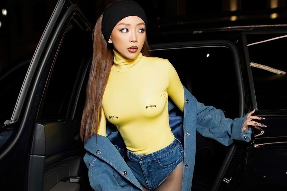 mac gi giao thua anh 11