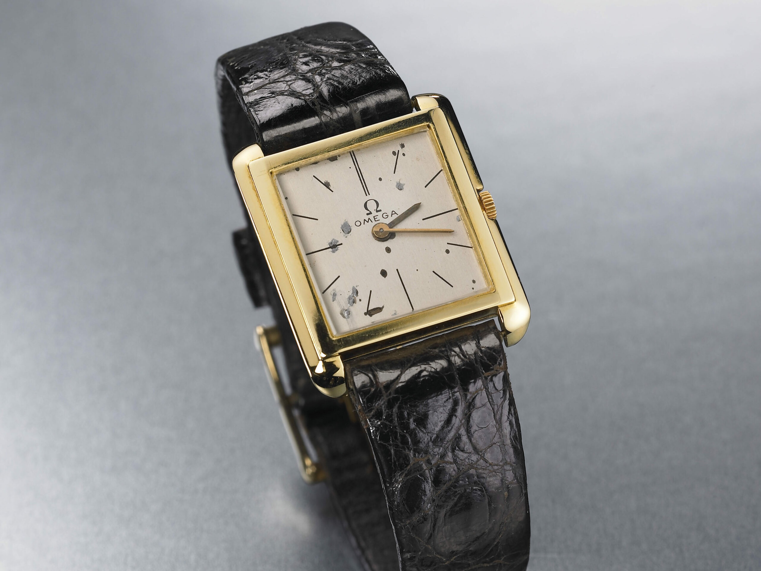 dong ho dat nhat anh 9