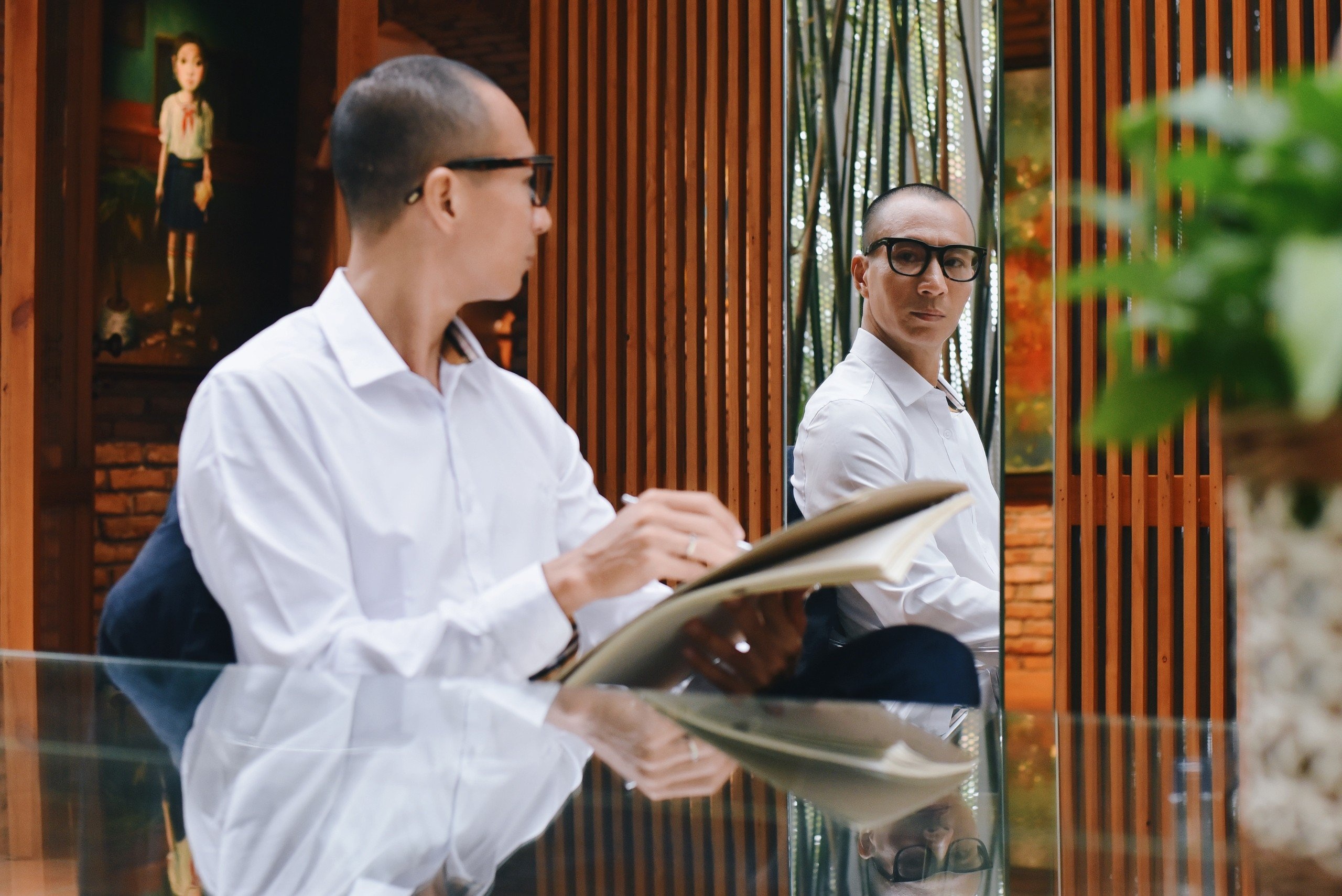 Hoa si Luu Tuyen: 'Dung noi nghe thuat la khong the dinh gia' hinh anh