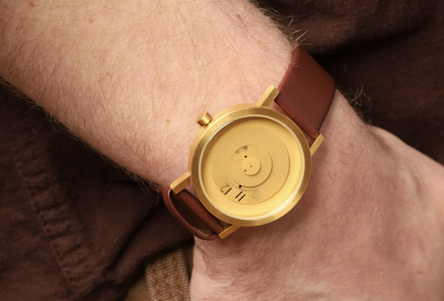 dong ho gia re anh 1