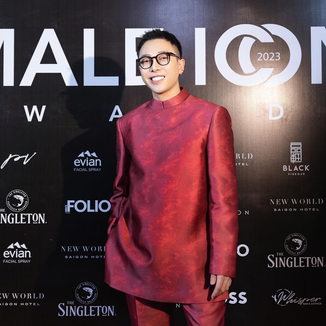 KOL ao dai,  ao dai cach tan,  ao dai Tet anh 8