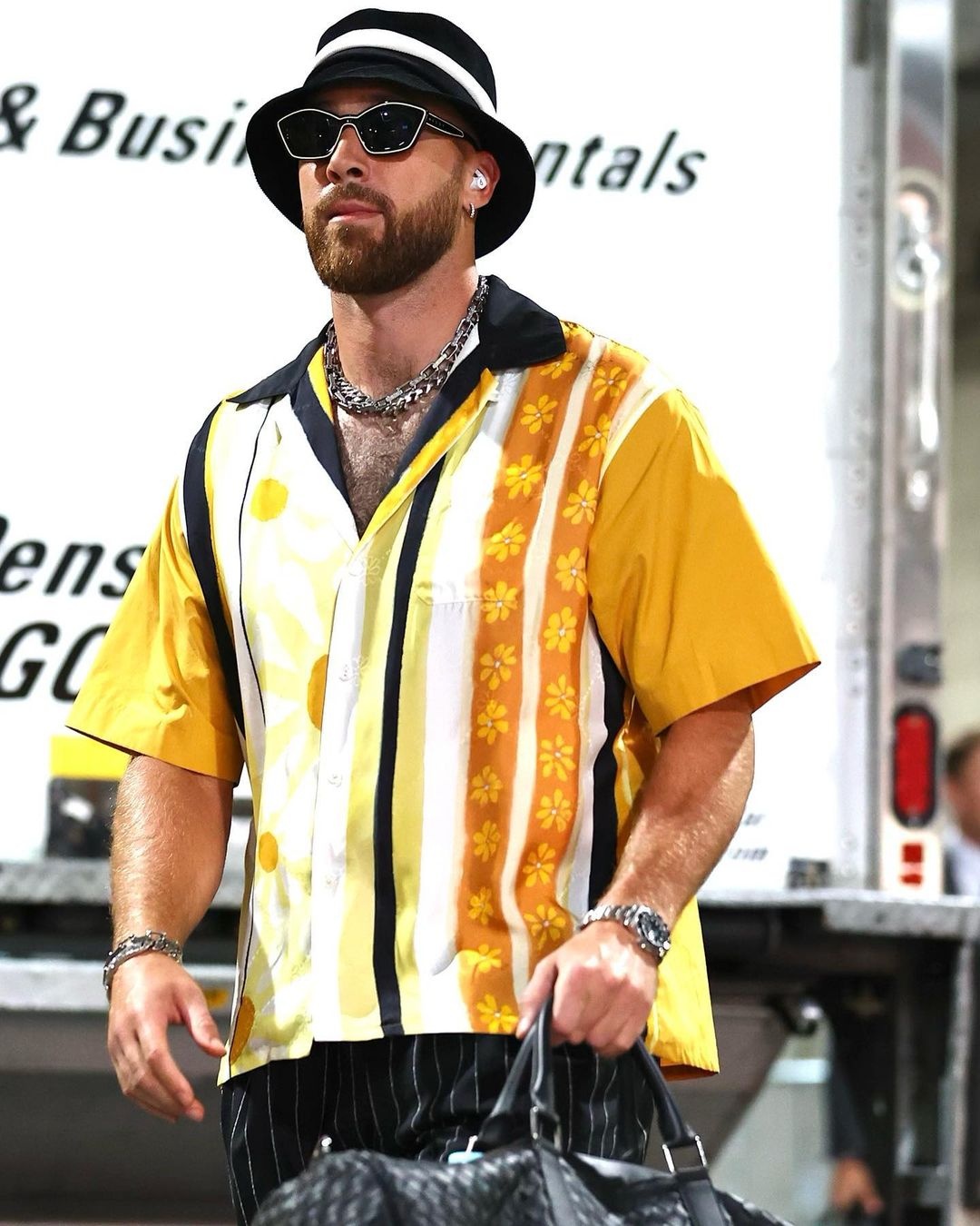 Taylor Swift dong ho anh 8