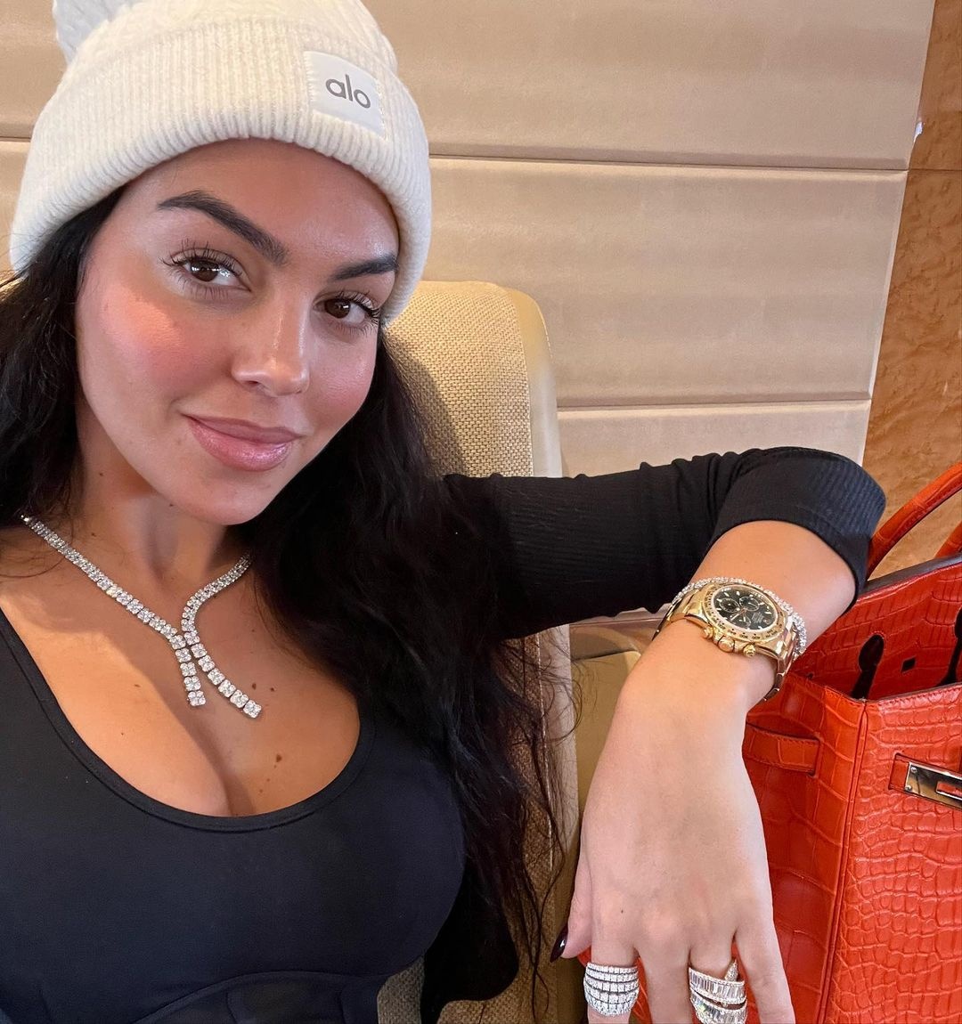 đồng hồ bạn gái Ronaldo, bạn gái Ronaldo, Georgina Rodríguez ảnh 13 dong ho ban gai Ronaldo, ban gai Ronaldo, Georgina Rodriguez anh 13
