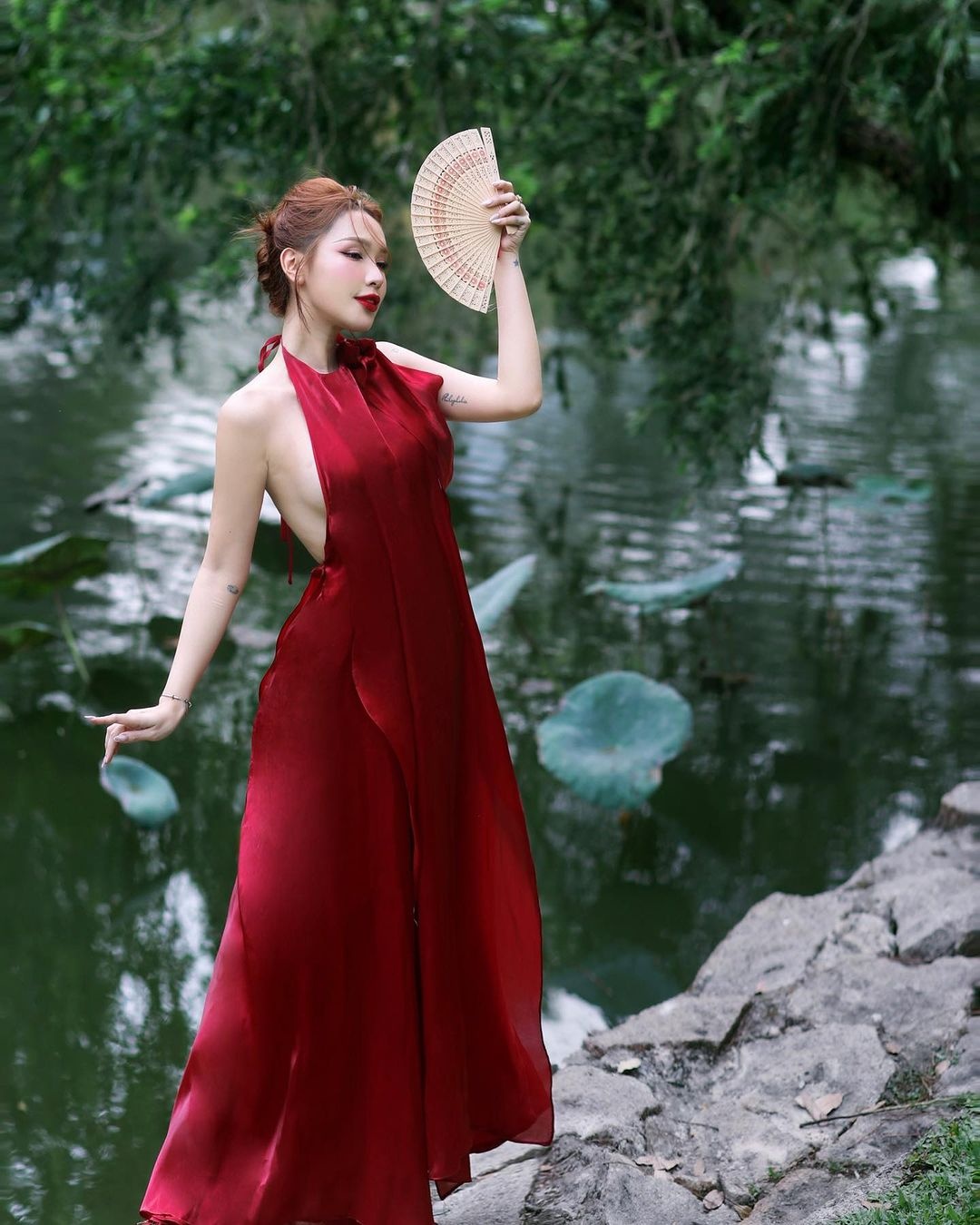 Newsfeed Rate,  sao mạng Việt,  local brand Việt ảnh 19 Newsfeed Rate,  sao mang Viet,  local brand Viet anh 19