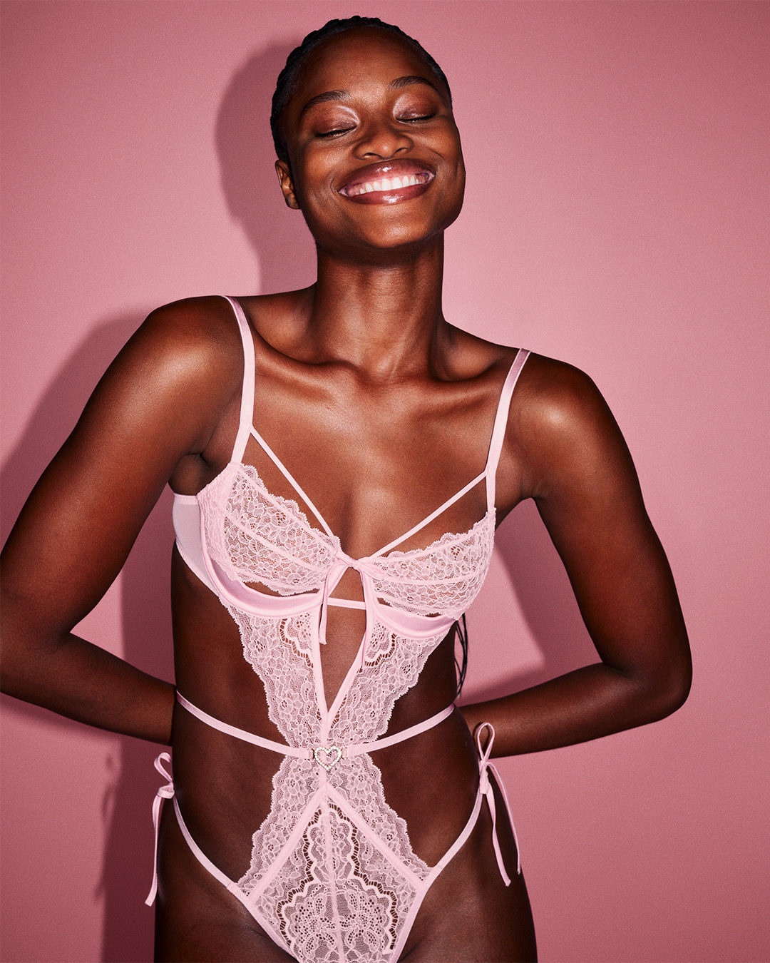 do lot Valentine,   Rihanna,  Lana Del Rey anh 15