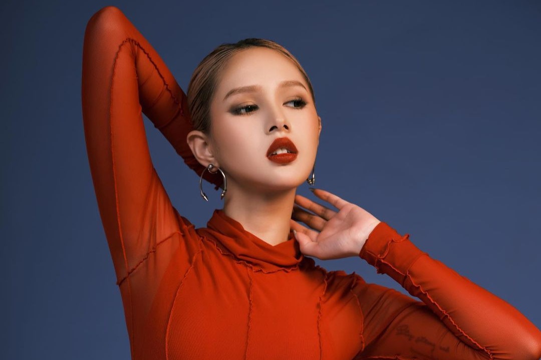 'Y nghia nhung mau hoa bi ngan' khong chi la mot trend hinh anh