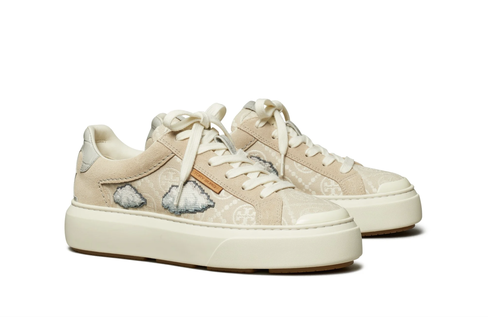 sneaker,  qua Tet anh 3