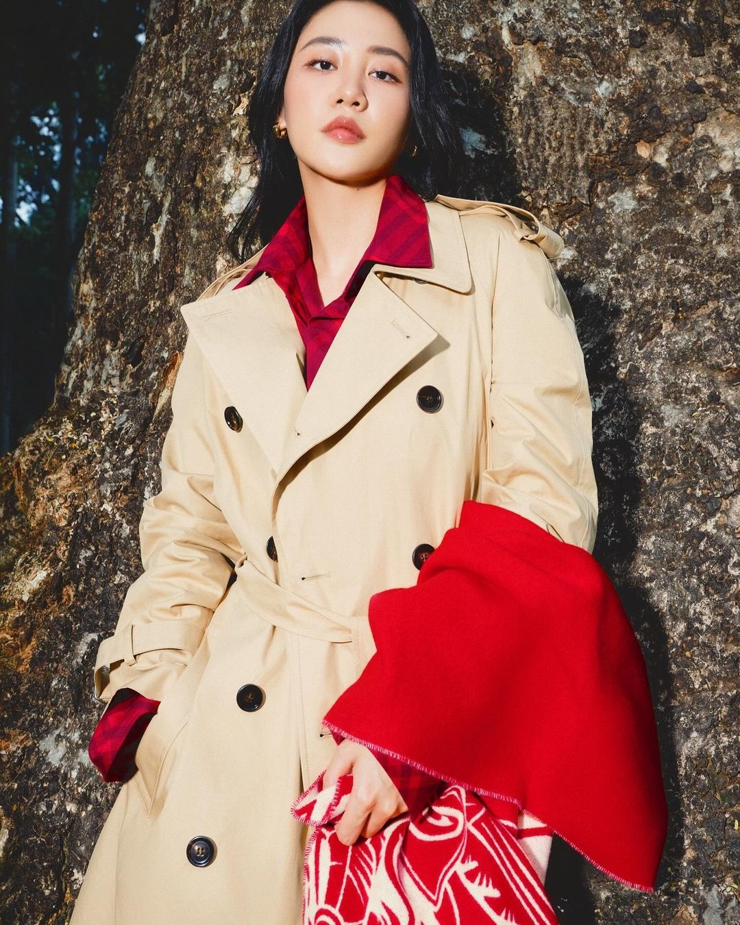 BST Tet,  Gucci,  Burberry,  Ho Ngoc Ha,  Van Mai Huong anh 3