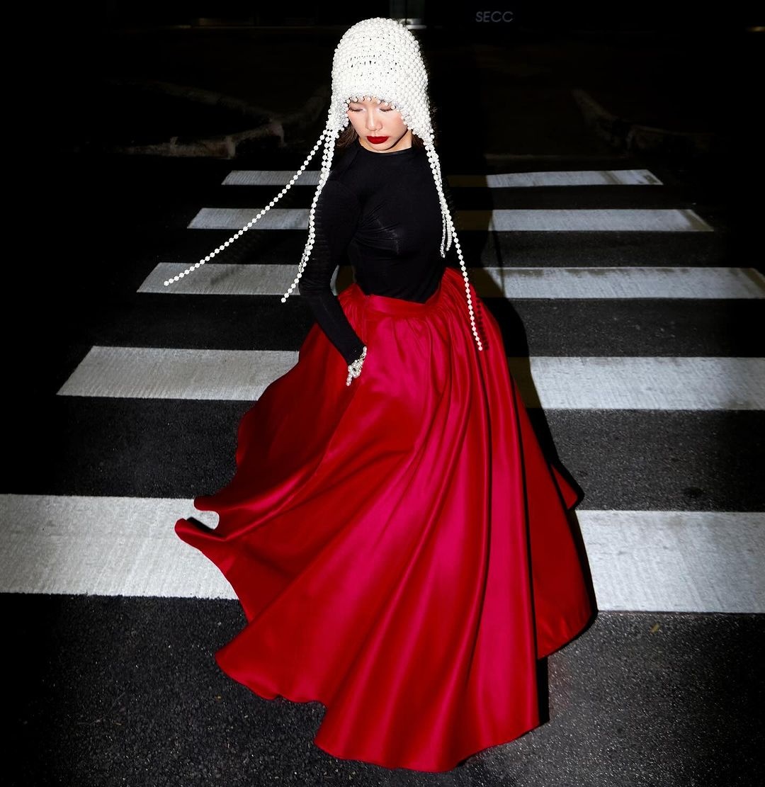 Newsfeed Rate,  Le Bong,  Sok Vy,  em gai Tran Thanh anh 5