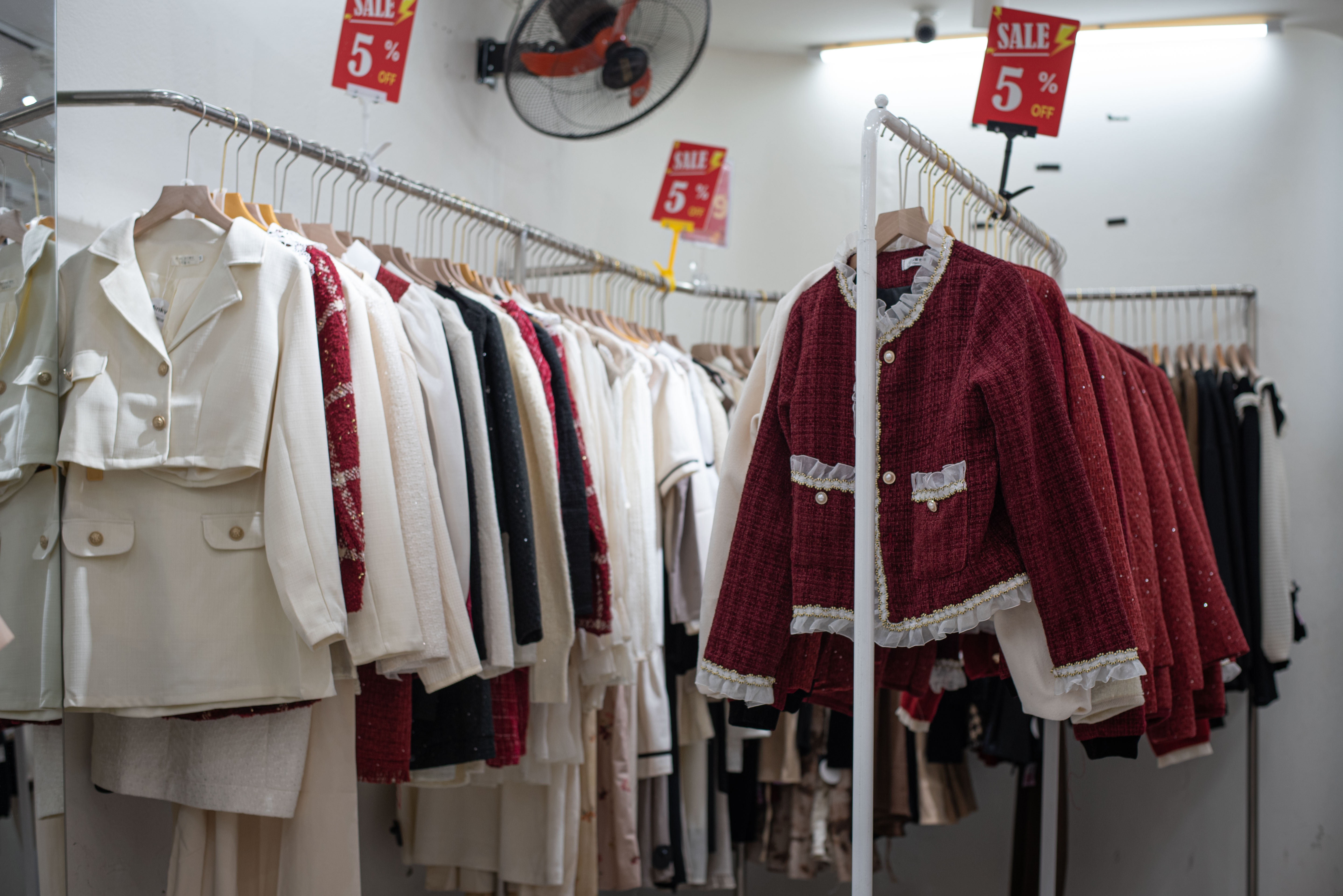 pho mua sam,  dang van ngu,  Tet Am lich anh 1