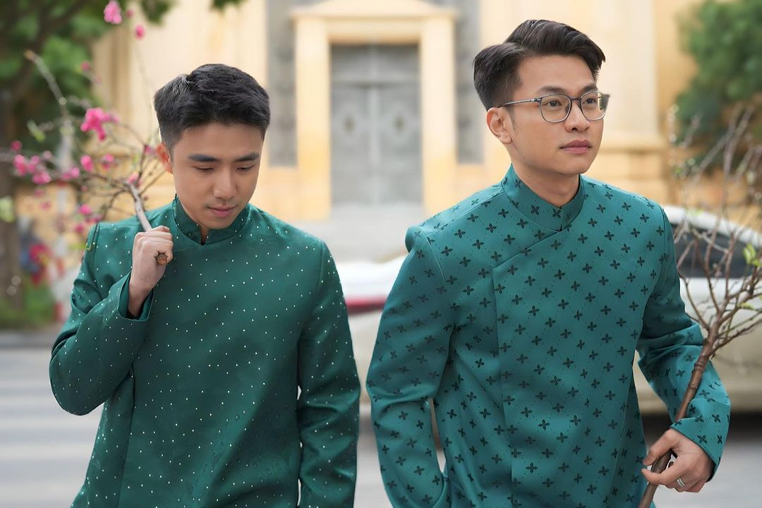 Mung 1 Tet,  Mung 2 Tet,  thao nhi le anh 11