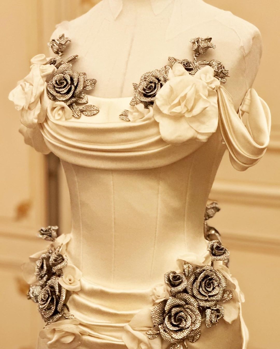 tỷ phú, Tuần lễ thời trang Paris, hàng hóa xa xỉ ảnh 10 ty phu, Tuan le thoi trang Paris, hang hoa xa xi anh 10