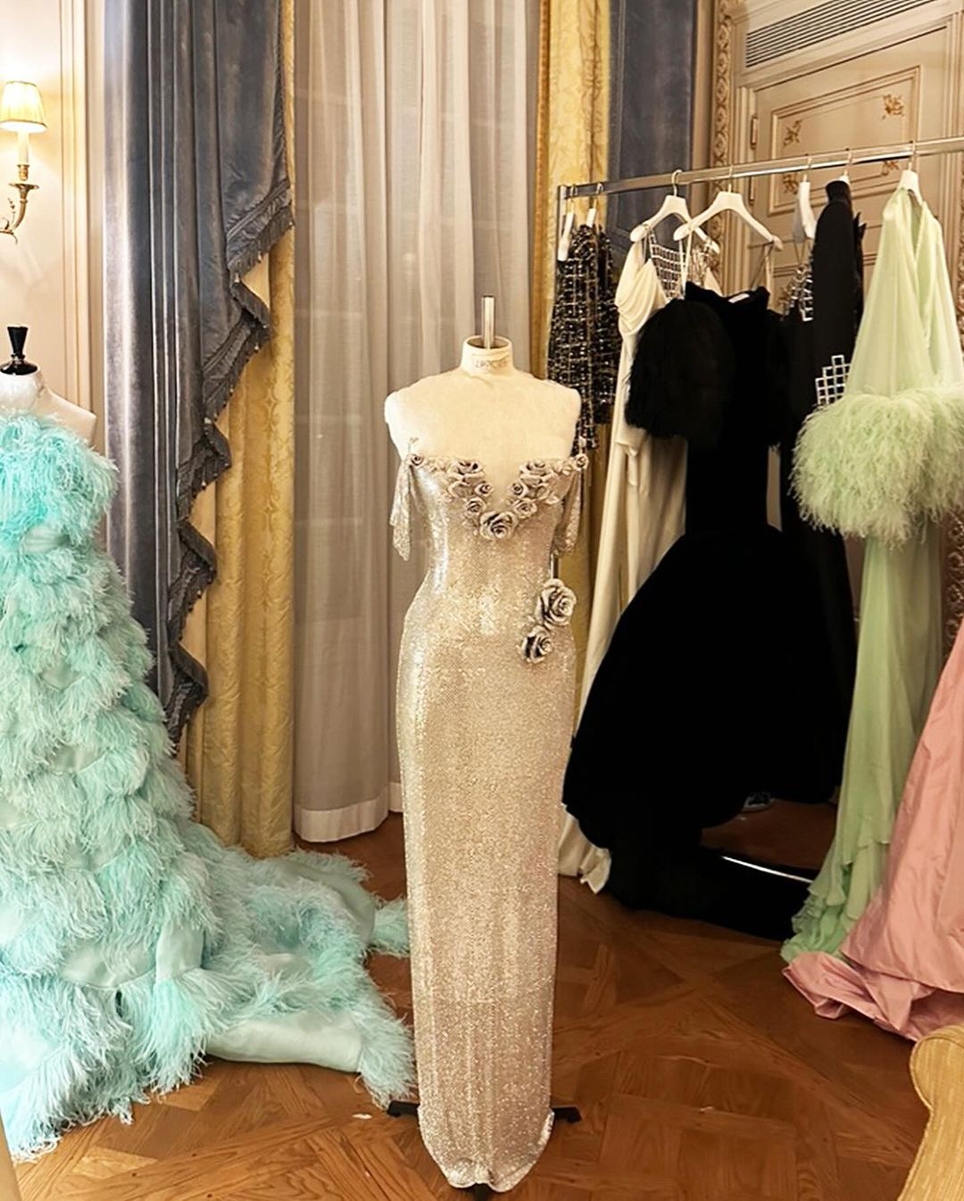 tỷ phú, Tuần lễ thời trang Paris, hàng hóa xa xỉ ảnh 11 ty phu, Tuan le thoi trang Paris, hang hoa xa xi anh 11