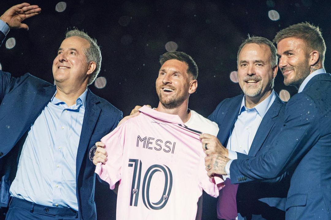 nước hoa của Messi,  Messi,  bóng đá ảnh 9 nuoc hoa cua Messi,  Messi,  bong da anh 9