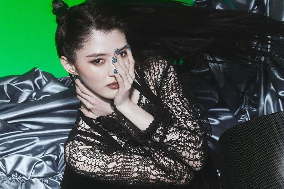 xuyen thau,  vay xuyen thau,  Han So Hee,  Jennie,  Jennie Blackpink anh 10