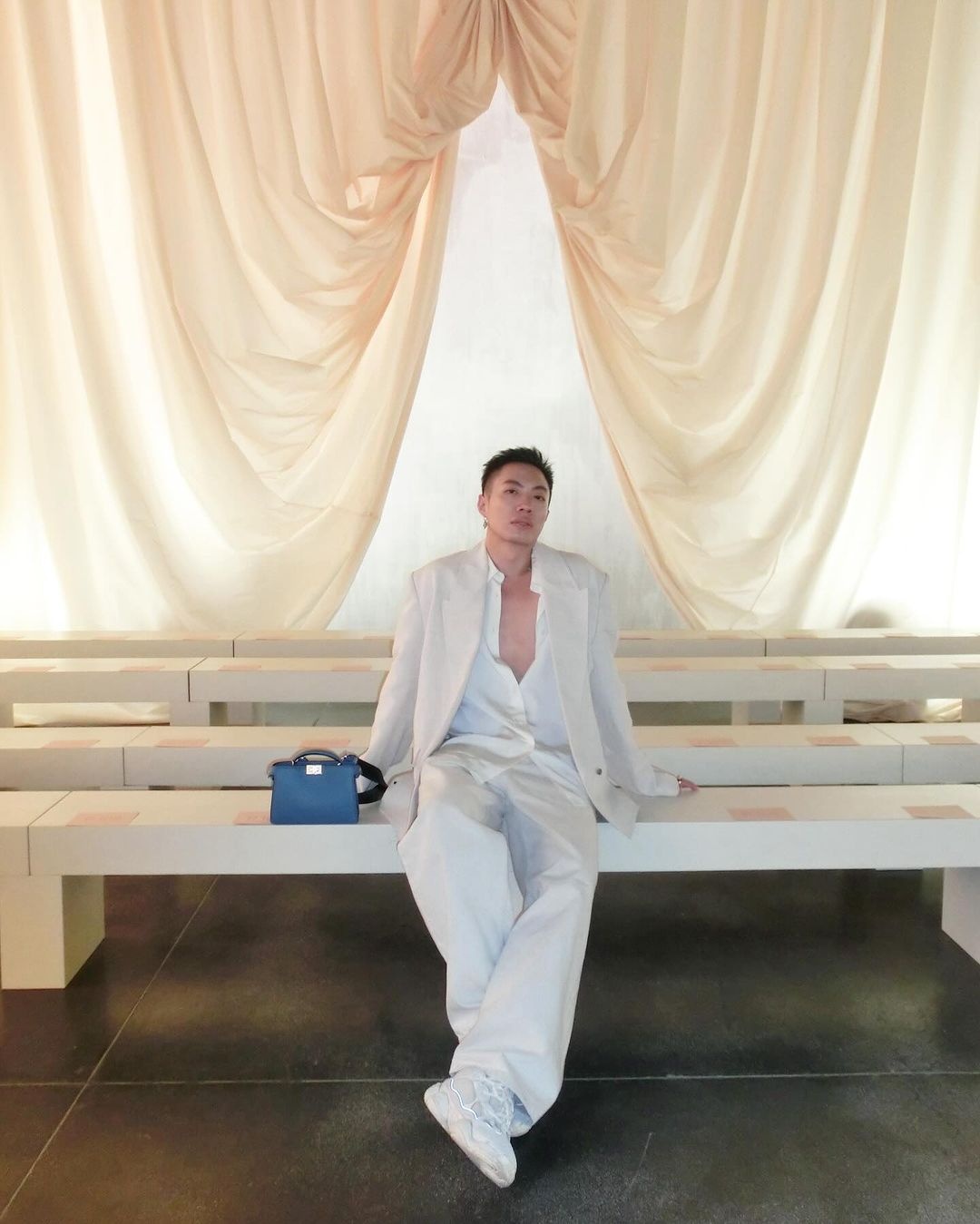 Hồ Ngọc Hà,  Milan Fashion Week, tuần lễ thời trang Milan,  bạn thân Gucci,  fashionista Việt Nam,  Cô đơn trên Sofa,  Quỳnh Anh Shyn,  Alex Fox ảnh 11 Ho Ngoc Ha,  Milan Fashion Week, tuan le thoi trang Milan,  ban than Gucci,  fashionista Viet Nam,  Co don tren Sofa,  Quynh Anh Shyn,  Alex Fox anh 11