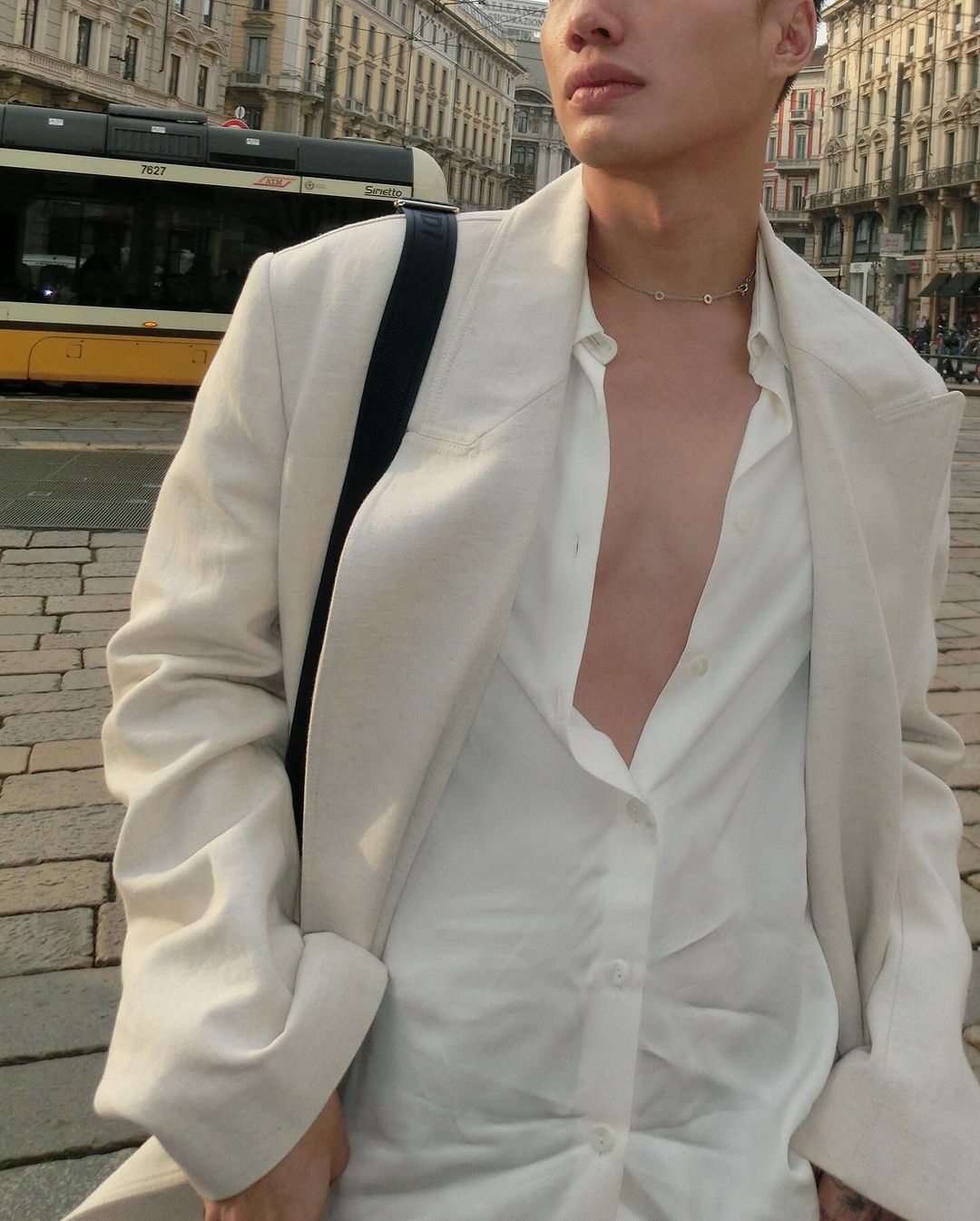 Hồ Ngọc Hà,  Milan Fashion Week, tuần lễ thời trang Milan,  bạn thân Gucci,  fashionista Việt Nam,  Cô đơn trên Sofa,  Quỳnh Anh Shyn,  Alex Fox ảnh 13 Ho Ngoc Ha,  Milan Fashion Week, tuan le thoi trang Milan,  ban than Gucci,  fashionista Viet Nam,  Co don tren Sofa,  Quynh Anh Shyn,  Alex Fox anh 13