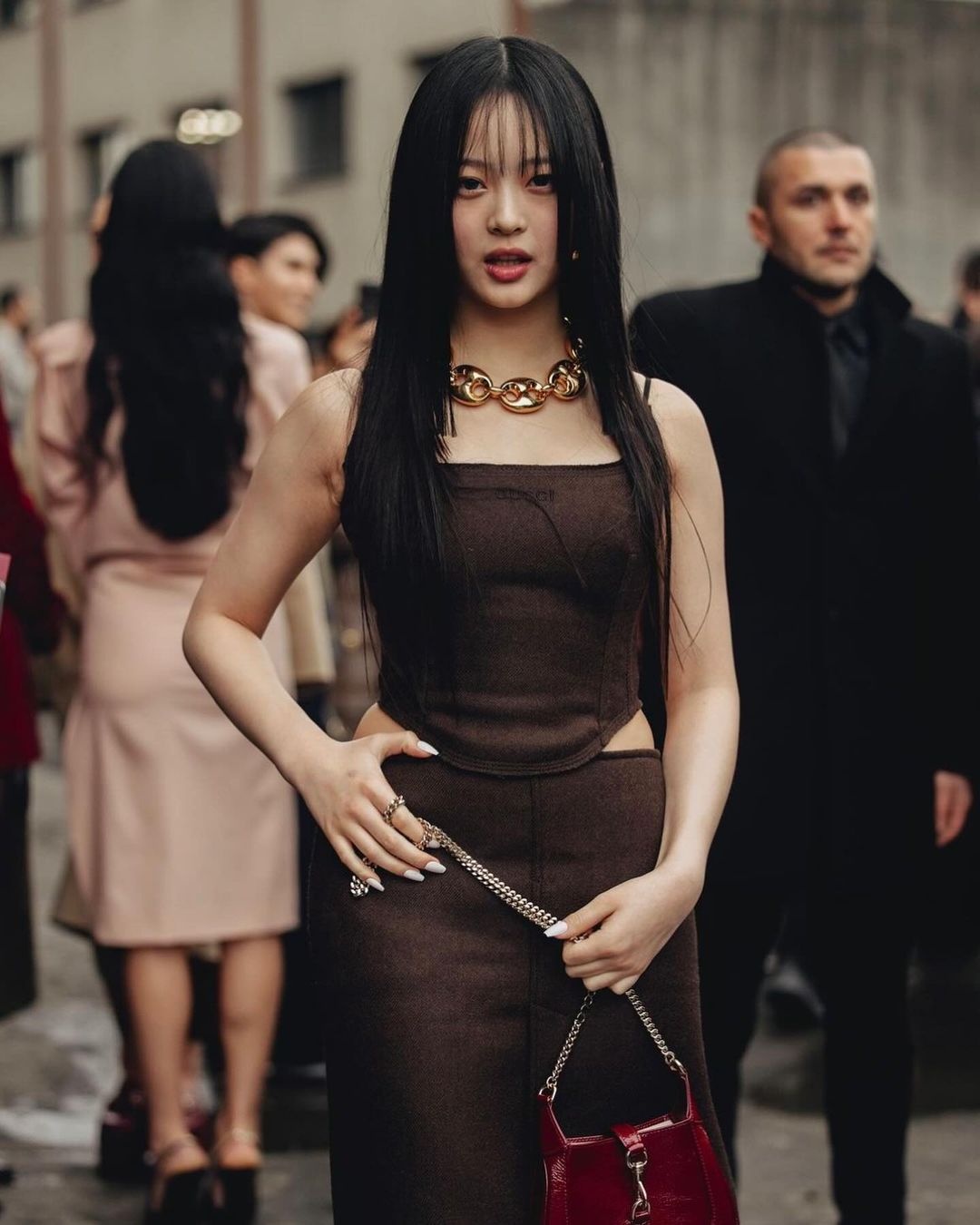 Tuan le thoi trang Milan, thoi trang,  thoi trang sao,  tuan le thoi trang,  Ho Ngoc Ha,  Moon Ga-young,  xuyen thau anh 8