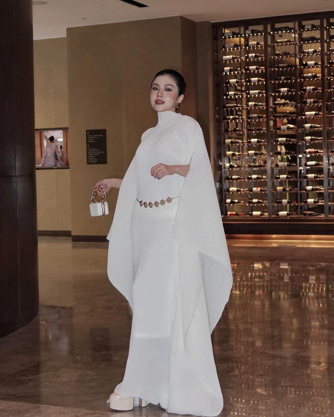 Newsfeed Rate,  stylist của Suboi,  Điền70s,  Rihanna,  bụng bầu ảnh 16 Newsfeed Rate,  stylist cua Suboi,  Dien70s,  Rihanna,  bung bau anh 16