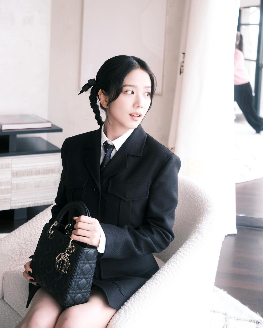 Tuần lễ thời trang Paris, BlackPink, Rosé, Jisoo ảnh 2 Tuan le thoi trang Paris, BlackPink, Rose, Jisoo anh 2