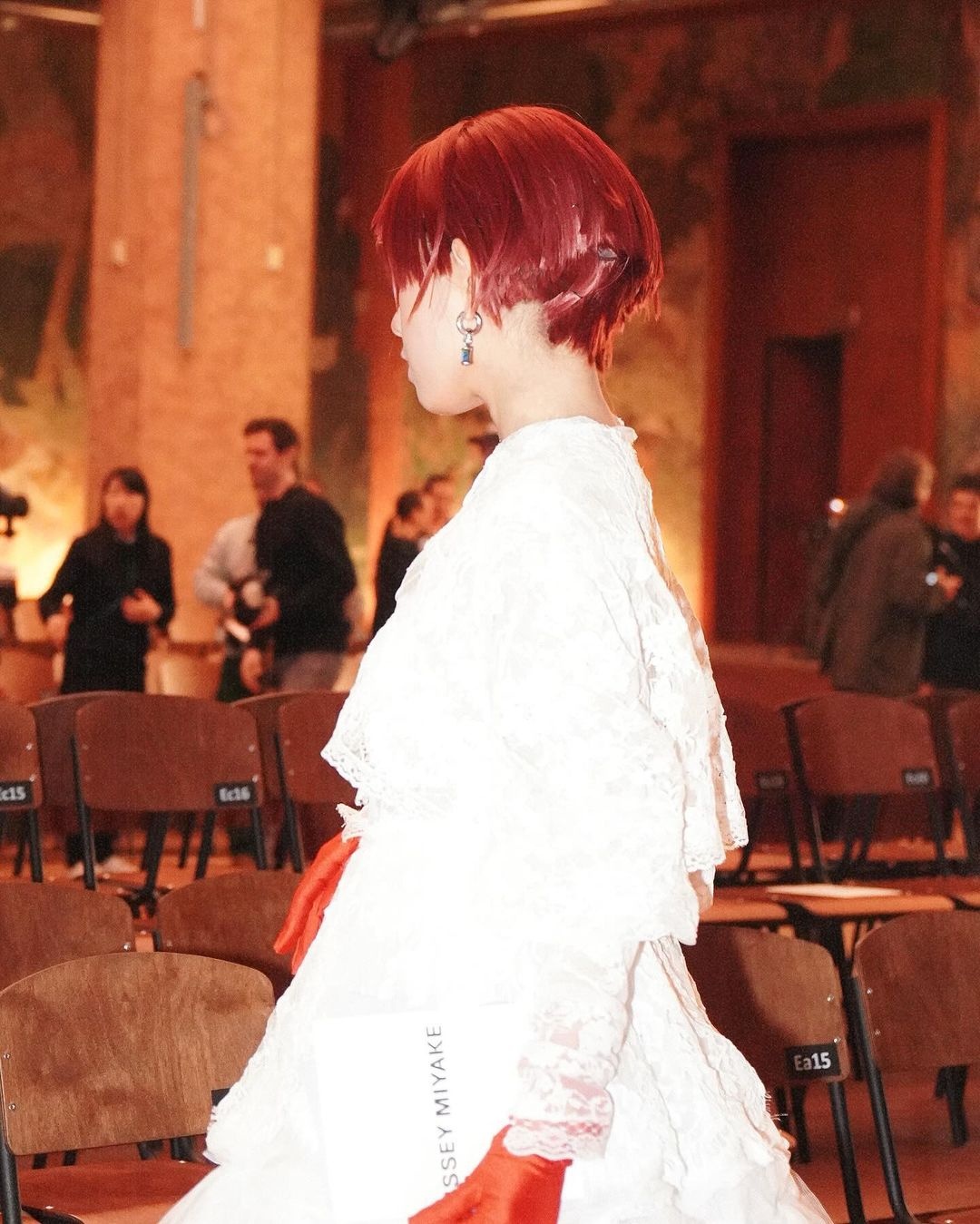 Newsfeed Rate,  ciin,  bikini vo so,  tuan le thoi trang,  paris fashion week,  paris fashion week 2024 anh 15