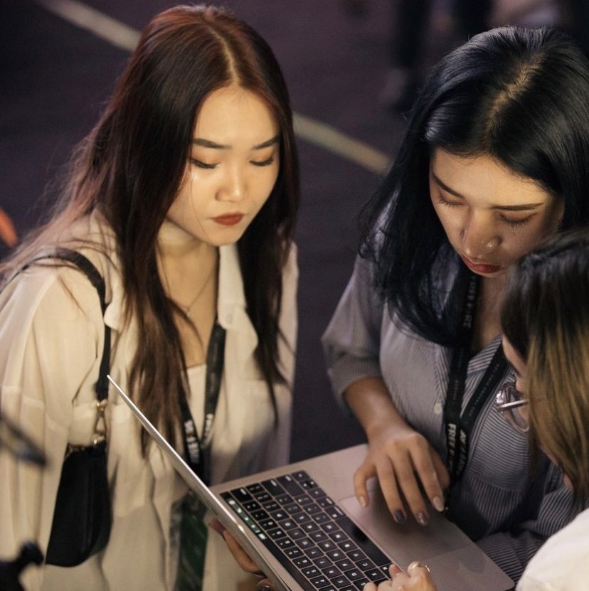 Quoc te Phu nu,  ngay 8/3,  chuyen gioi nu,  trans woman,  LGBTQIA+ anh 2